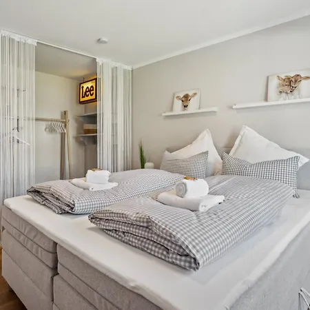 Tara Familienfreundliche 2-Zimmer-Wohnung Mit Grossem Balkon Oberstaufen