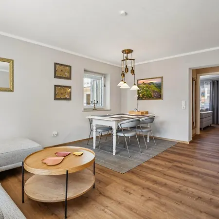 Tara Familienfreundliche 2-Zimmer-Wohnung Mit Grossem Balkon Apartmán Oberstaufen